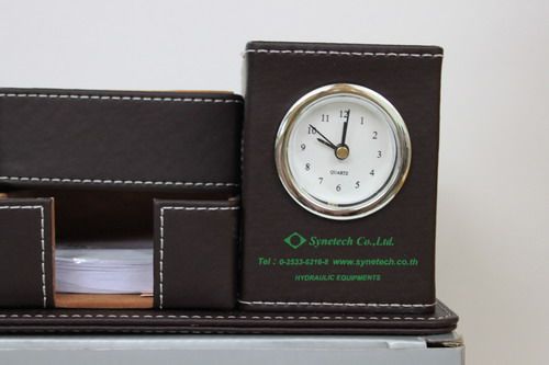 นาฬิกากล่องหนัง,ของพรีเมี่ยม,ของที่ระลึก,ของขวัญปีใหม่,ของที่ระลึกเกษียณอายุราชการ,ของที่ระลึกงานศพ ของขวัญแจกพนักงาน